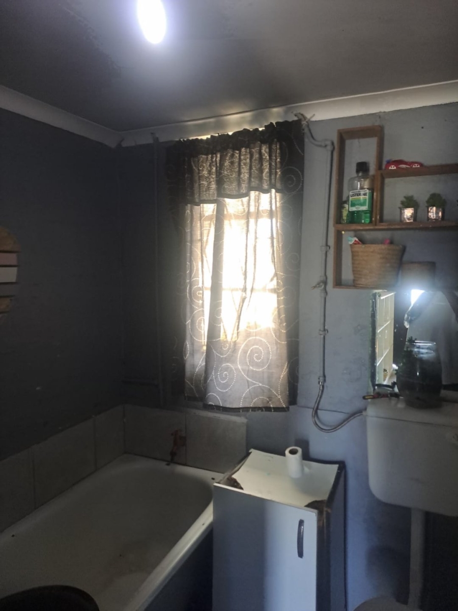 2 Bedroom Property for Sale in Bonteheuwel Western Cape